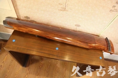 新疆●久音古琴  ●今日推荐20230527  [断纹仲尼式]