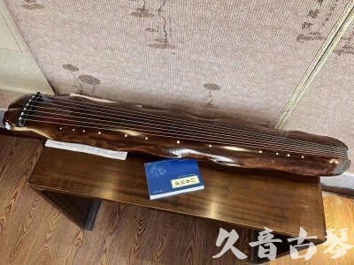 新疆●久音古琴  ●今日推荐 20230830 【冰丝断纹蕉叶】