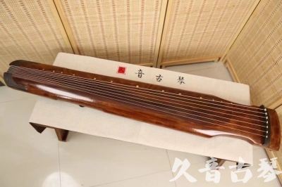 新疆●久音古琴  ●今日推荐 20240913 [断纹仲尼式]